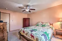 Albrightsville Vacation Home Walk to Pool and Lake! - Beach