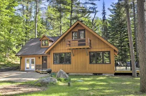'Deerskin Lodge' w/ Boat Dock & Fire Pit! - balcón