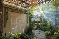 Pramana Giri Kusuma Hotel in zona Pura Pusering Jagat