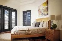 Stylish Lake Austin Retreat w/ EV Charger! Hotels in Barton Creek