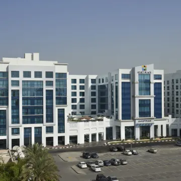 Hyatt Place Dubai Al Rigga Residences