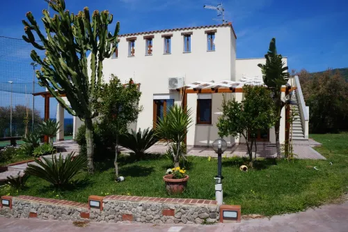 Hotel Maremonti - 2-Star