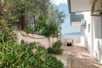 Vila Pasqyra Hotels in 