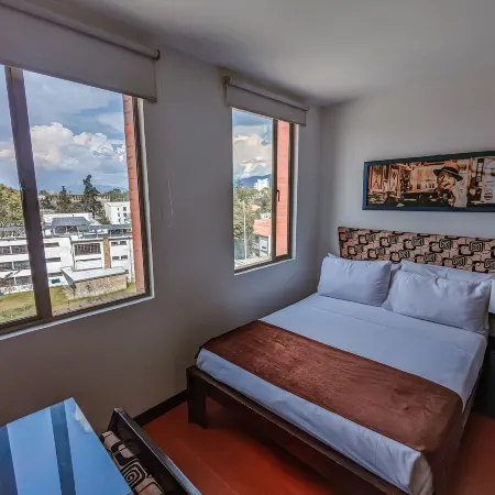 Hotel Charlotte Suite 26 Отели рядом с достопримечательностью «Конгресс-центр G12»