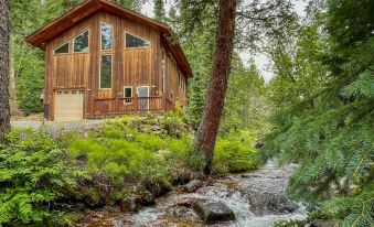 Creekside Mtn House w/ Deck: 8 Mi to Idaho Springs - Housity