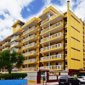 Skyview Hotel by Livvo Hotels near Loro Parque