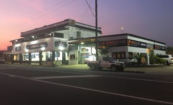 Goondihill Hotel