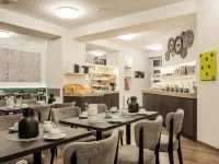 ثيتر هوتل سالتسبورج Hotels near آيغن