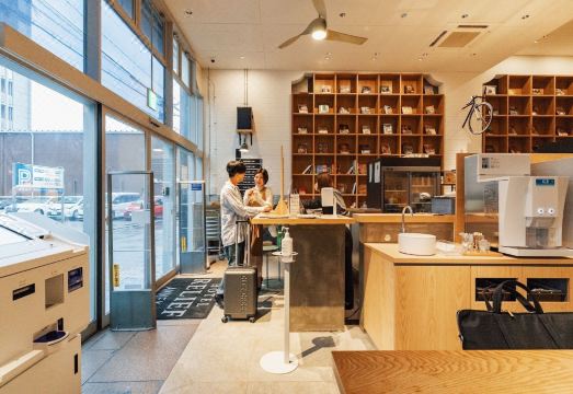 호텔 라운지 전경