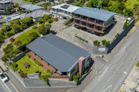 ฮาร์เบอร์วิว โมเต็ล