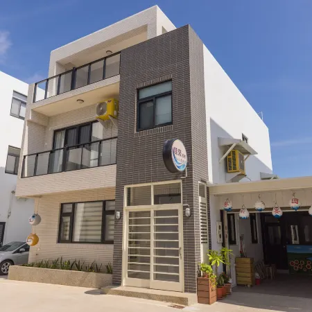 Jialai Homestay｜Parking Available・Near Magong Center
