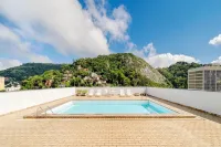 Alice Vitoria Hotel by Nobile - Pools
