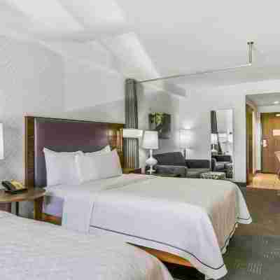 Home2 Suites by Hilton St. Simons Island Rooms