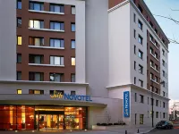 B&B Hotel Rueil-Malmaison Gare