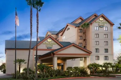 Homewood Suites by Hilton Anaheim - Main Gate Area Các khách sạn gần Stanton University
