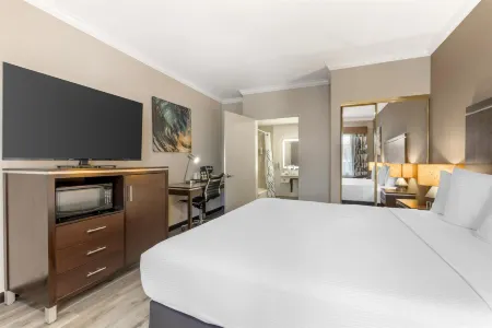 Best Western Redondo Beach Galleria Inn-Los Angeles LAX Airport Hotel Отели в г. Редондо-Бич