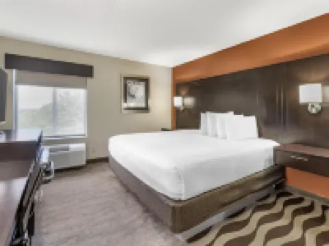 Best Western Plus Lees Summit Hotel  Suites Hotels in Lee's Summit