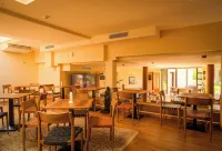 Indiana Boutique Hotel - Aamiainen