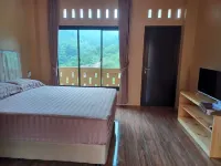 OMAHKAYU Hotel dekat GUNUNG CIKARANG SAAT, JONGGOL