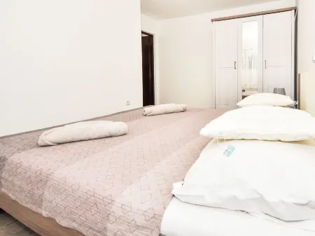 4 you Отели в г. Opcina Jasenice