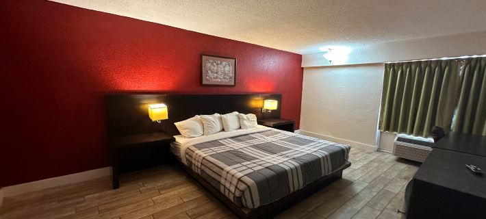 River Valley Inn and Suites by Belvilla Hotels in Fort Smith