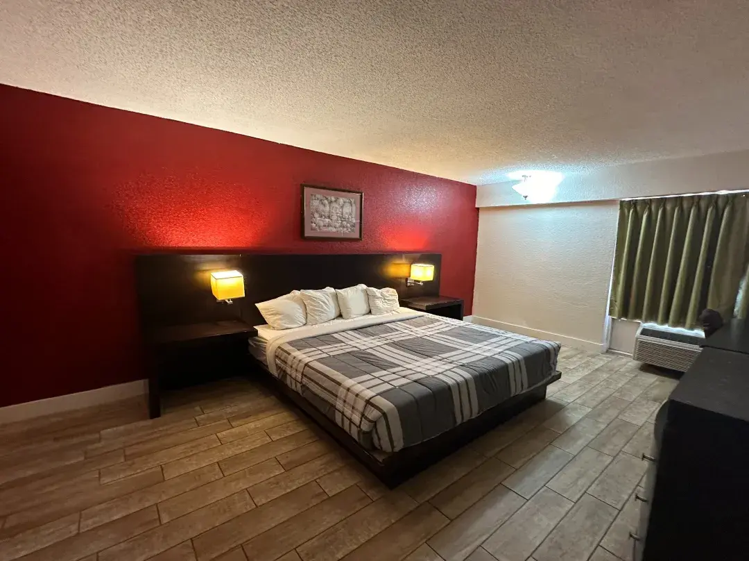 River Valley Inn And Suites By Belvilla - Fort Smith, AR