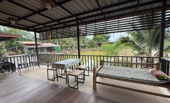 Hug Wang Homestay