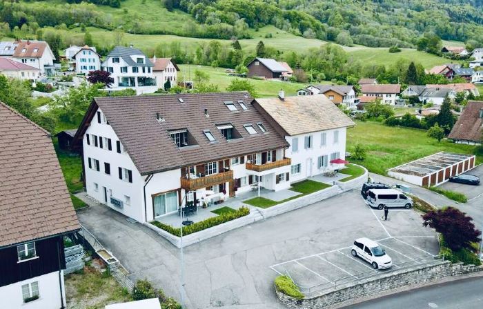 ZIMMERzuVERMIETEN.ch Günsberg