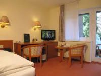 Hotel Pension Marie-Luise, Hotel Garni فنادق في Bad Bevensen