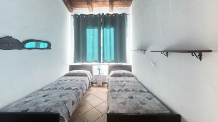 VILLA BY THE POOL WITH SEA VIEW - FREE WIFI