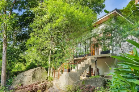 Thalassa Dive & Wellbeing Resort Manado