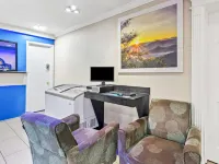 Days Inn by Wyndham Houston East