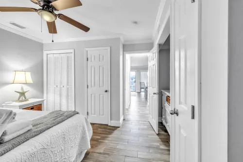 Stunning Views and Resort Amenities - Inviting Island Oasis