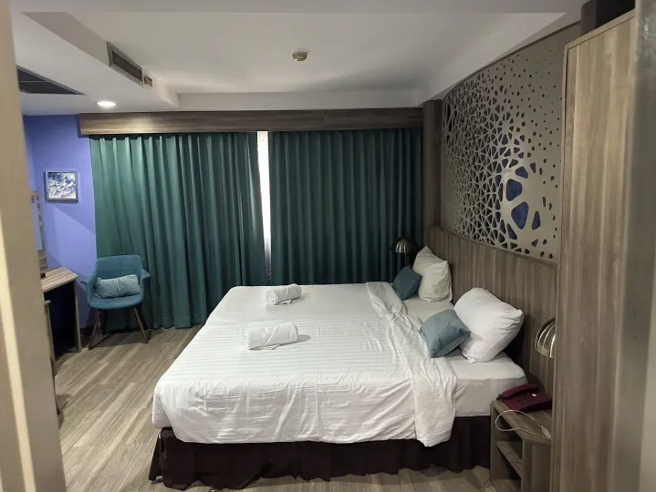 Orchid Inn Skv3