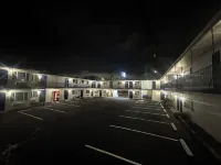 Del Aire Inn - Motels