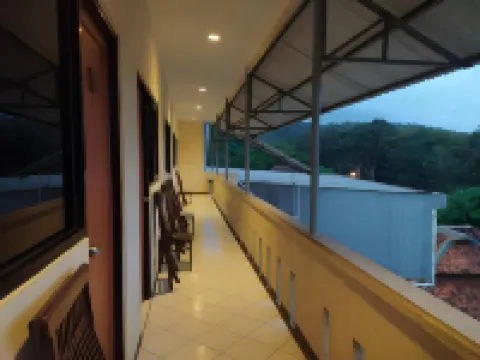 Sunset View Carita by Augusta Hotel