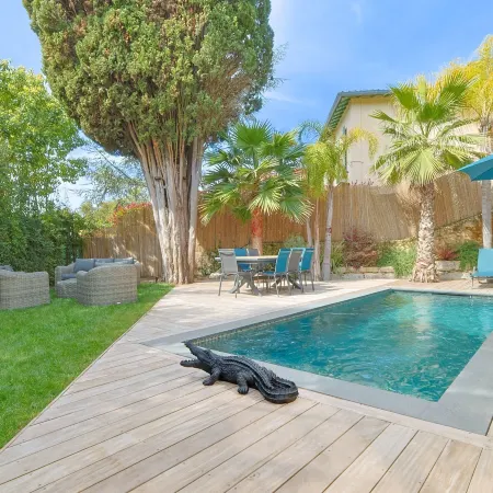 007 Villa Deva in Cannes
