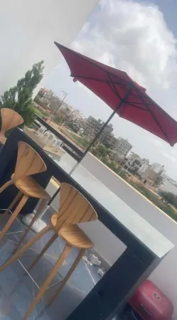 Charming 2-bedroom building with WiFi, AC in enchanting Zac Mbao Отели в г. Рюфиск