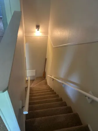 2-bedroom condo in beautiful Fairfield Bay close to amenities.