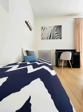 La Glycine - Maison Entière Terrasse Extérieure Отели в г. Сеньле