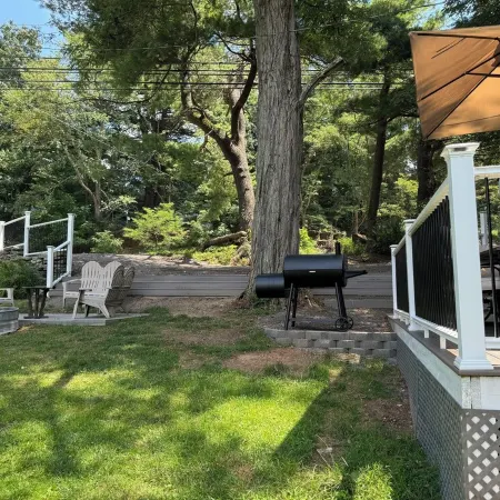 Cozy 3-bedroom cabin with free BOAT SLIP