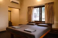 Palm Gardens : Beach View Villa Hotels in Malpe