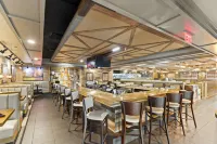 DoubleTree by Hilton Front Royal Blue Ridge Shadows Hotels in Front Royal