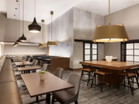 ダブルツリー バイ ヒルトン コロンバス ダブリン ダブリンのホテル