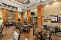 Hampton Inn & Suites Manchester-Bedford - sarapan