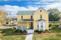 Front Royal Retreat ~ 1 Mi to National Park! - Parking