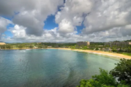 PRIVATE Ocean Front Cottage Over Looking  Beautiful Kalapaki Bay