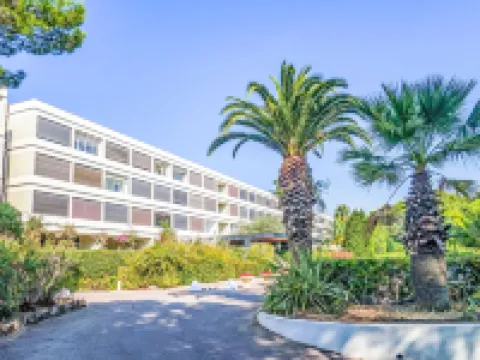 Athena Residence