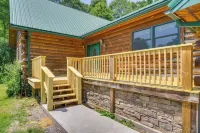 Serene Valley Bend Cabin Rental: 7 Private Acres!