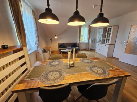 Gemütliche und neu Eingerichtete Dachgeschosswohnung in Bad Wilhelmshöhe